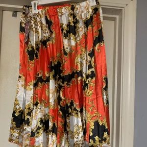 Satin chain print skirt